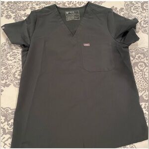 Catarina scrub top in bonsai